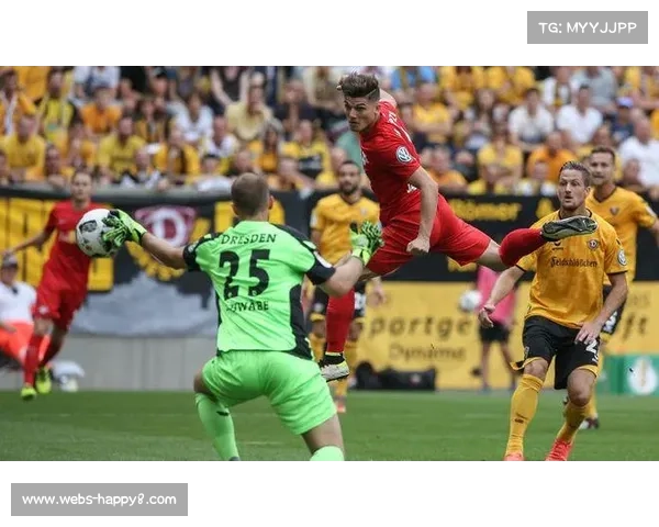 莱比锡2-0战胜云达不莱梅,结束两轮不胜 莱比锡2-0战胜云达不莱梅,结束两轮不胜